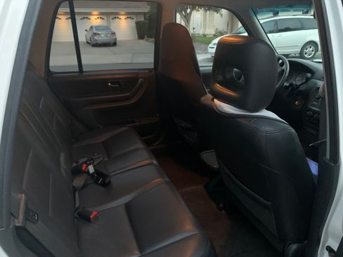 Used 2000 Honda CR-V SE image 2