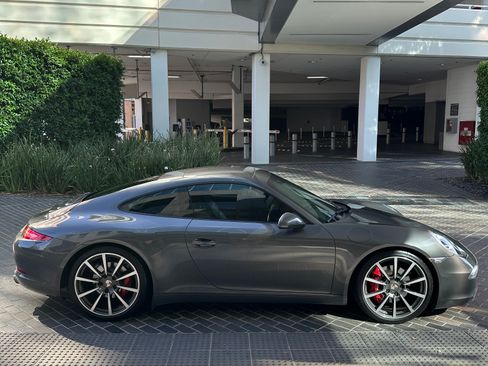 Used 2013 Porsche 911 Carrera S RWD image 8