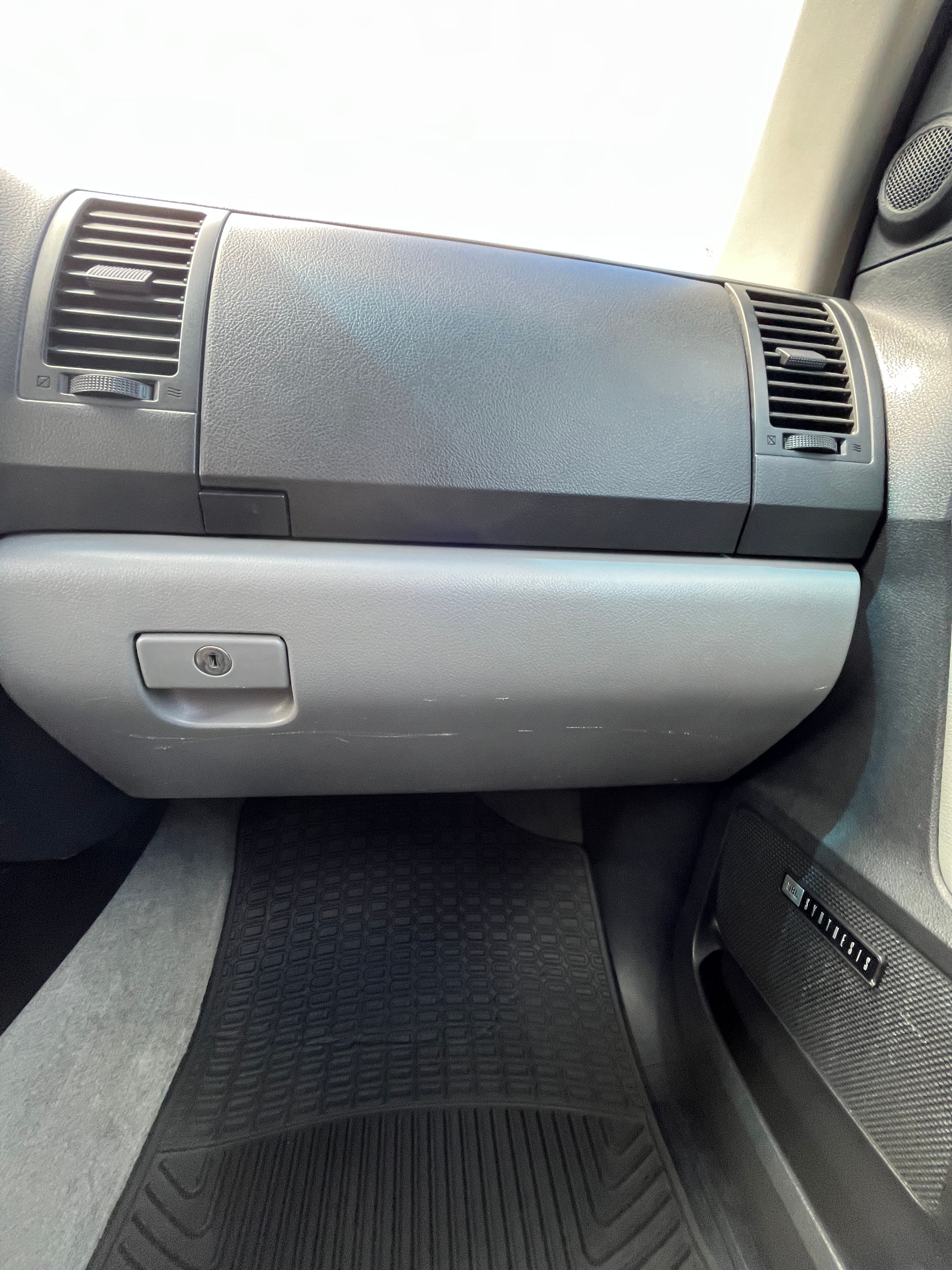 Used 2008 Toyota Sequoia Limited w/ Cold Area Pkg AWD/4WD image 27