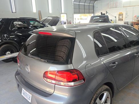 Used 2013 Volkswagen Golf 4-Door image 9