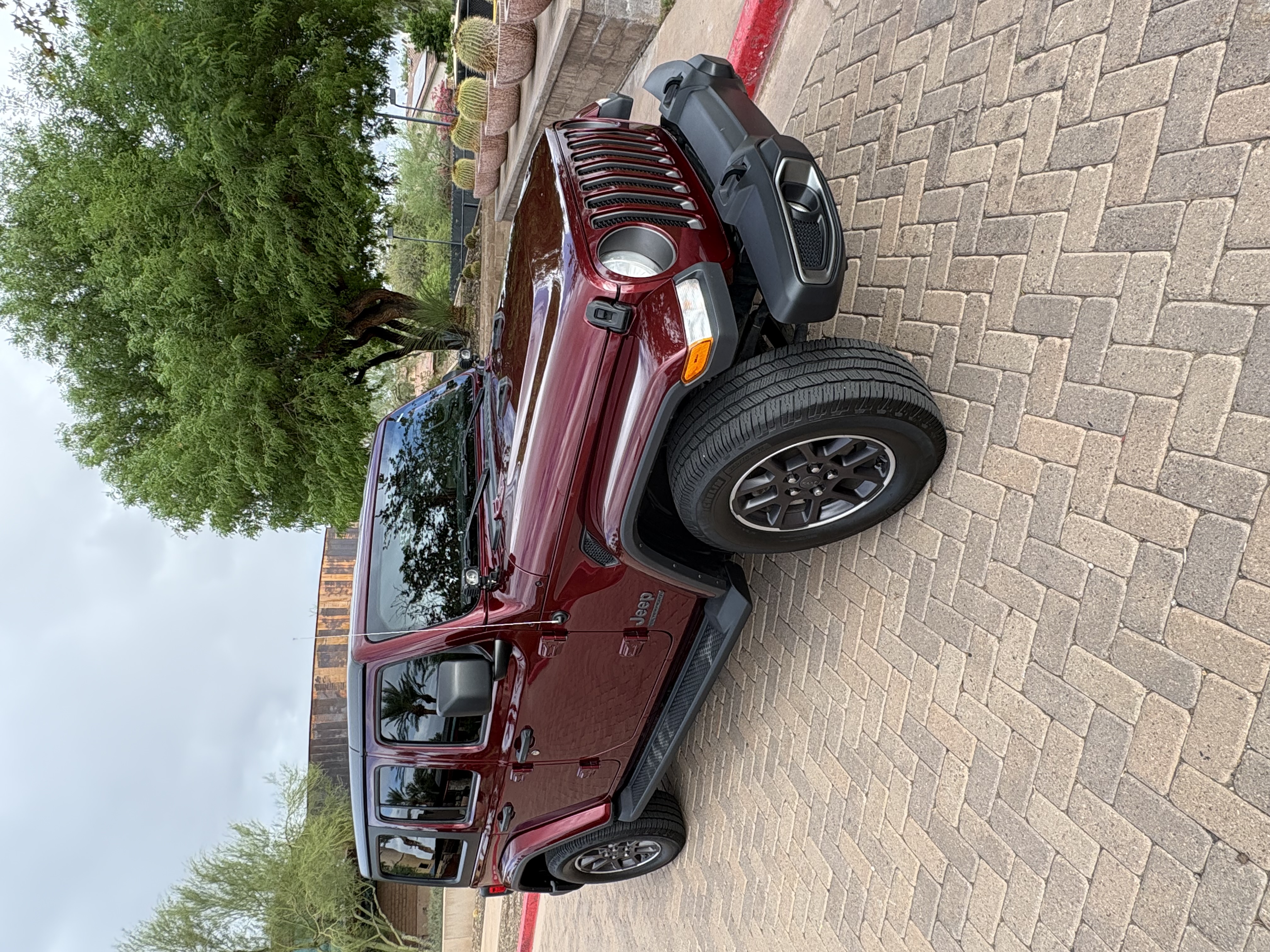 Used 2021 Jeep Wrangler Unlimited Sport AWD/4WD image 8