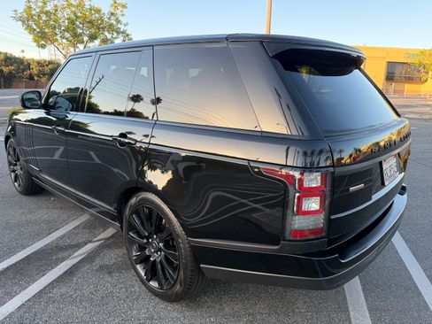 Used 2014 Land Rover Range Rover Supercharged AWD/4WD image 10