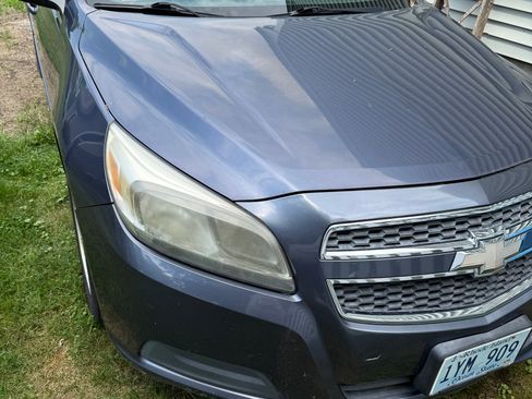 Used 2013 Chevrolet Malibu LS w/ Protection Package FWD image 2