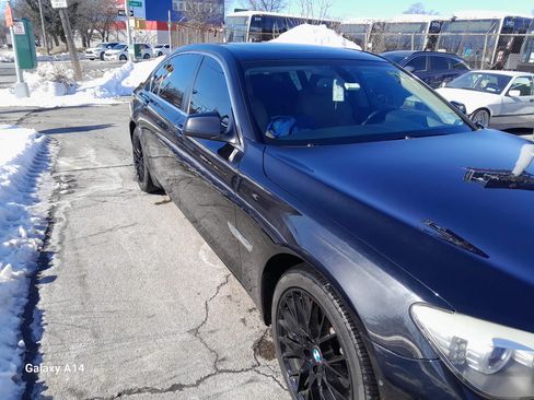 Used 2010 BMW 750Li xDrive image 4