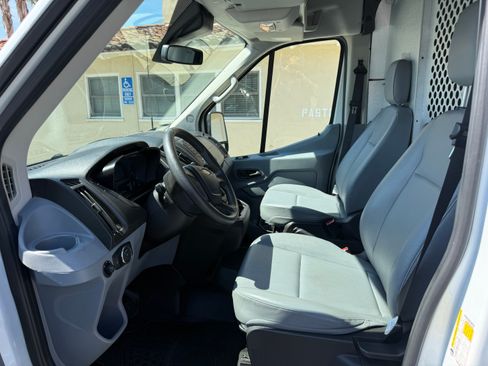 Used 2019 Ford Transit 250 148 Medium Roof image 14