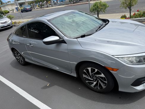 Used 2016 Honda Civic LX-P image 6