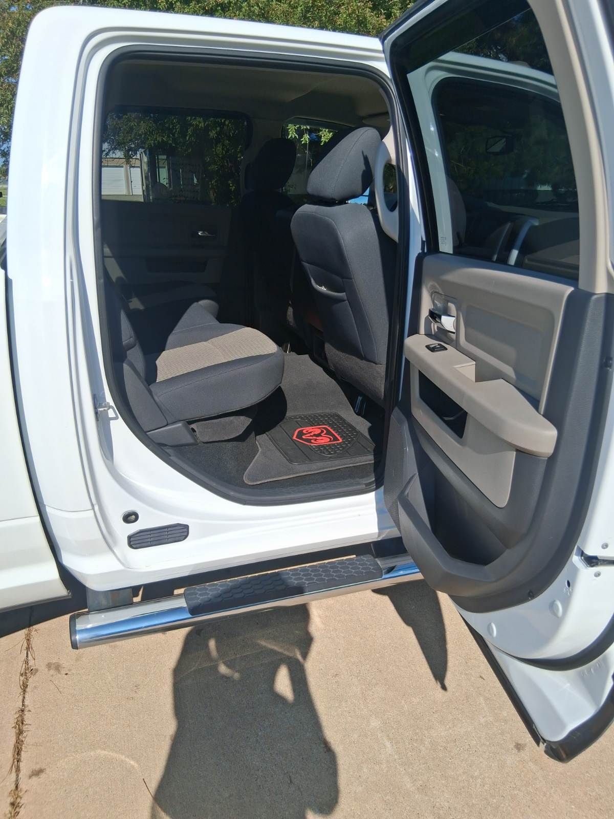 Used 2010 Dodge Ram 3500 Truck SLT w/ Big Horn Regional Package AWD/4WD image 14