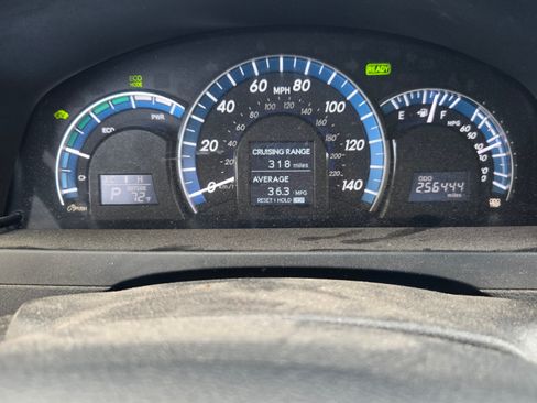 Used 2013 Toyota Camry XLE w/ Leather Pkg image 9