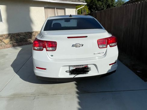 Used 2014 Chevrolet Malibu LS FWD image 2