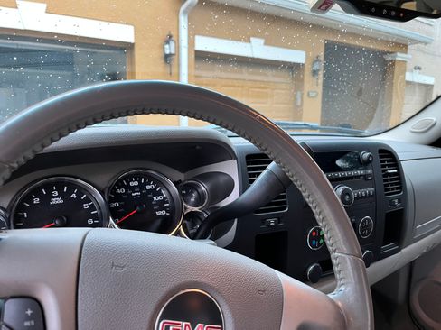 Used 2008 GMC Sierra 1500 SLE w/ California Package image 5