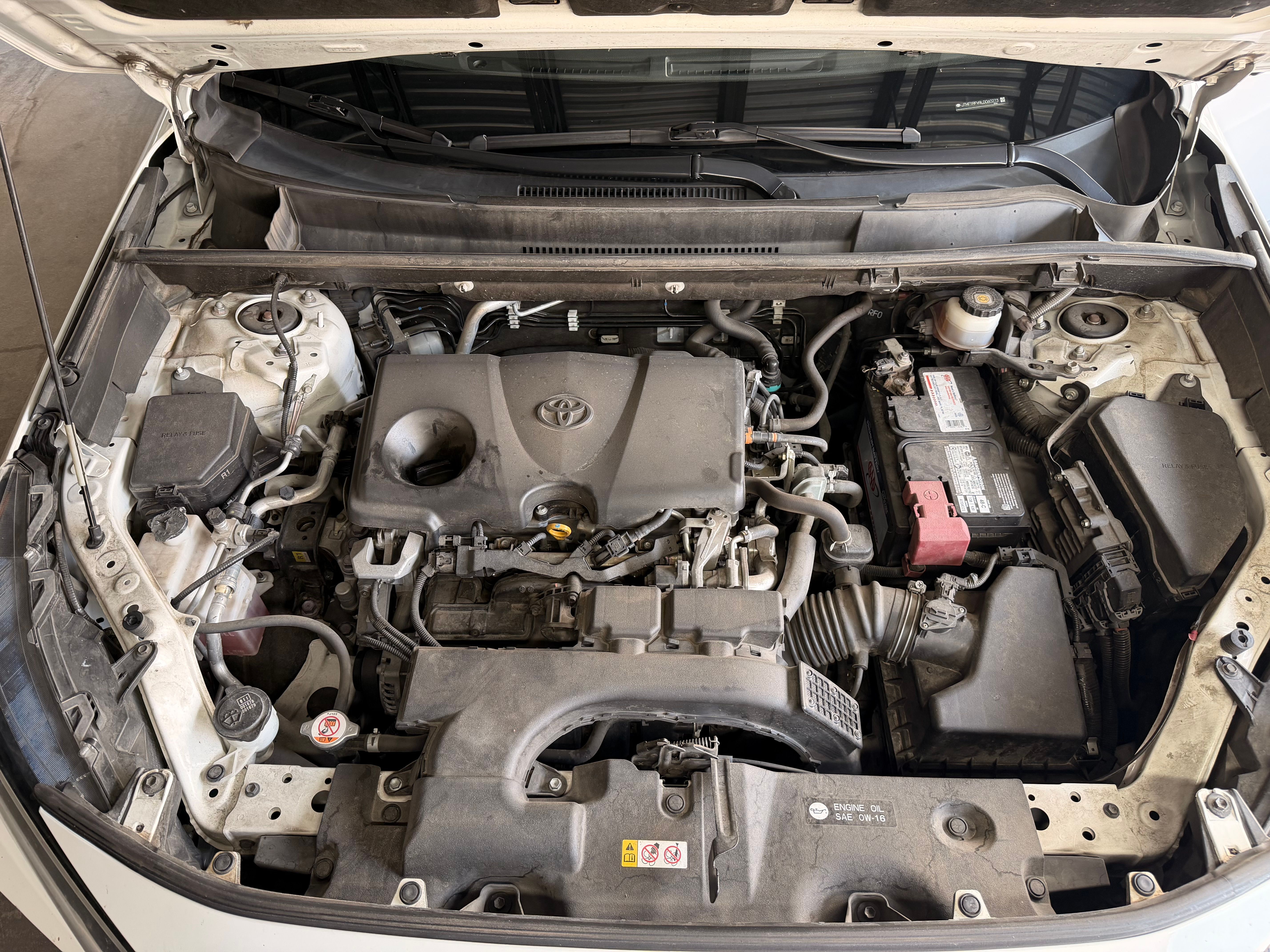 Used 2020 Toyota RAV4 LE AWD/4WD image 19
