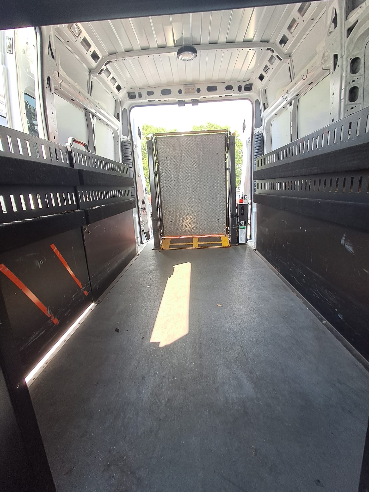 Used 2016 RAM ProMaster 1500 FWD image 9