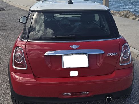 Used 2012 MINI Cooper Hardtop FWD image 4