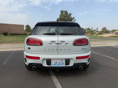 Used 2023 MINI Cooper Clubman S AWD/4WD image 9