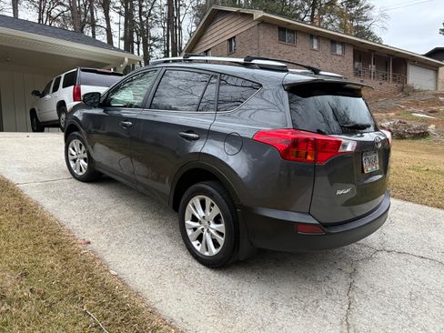 Used 2015 Toyota RAV4 Limited image 6