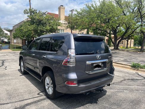 Used 2015 Lexus GX 460 w/ Premium Package image 9