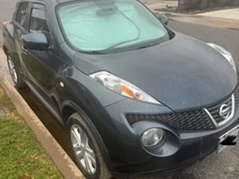 Used 2013 Nissan Juke SL image 1