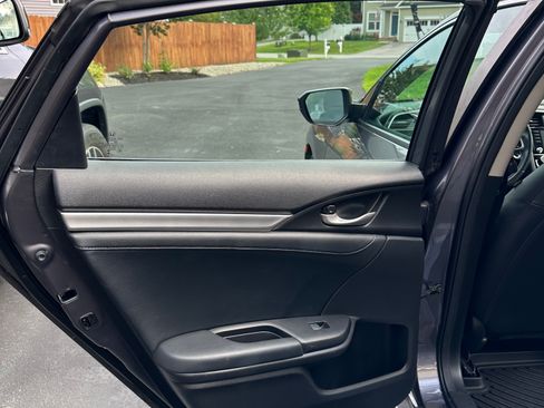 Used 2021 Honda Civic EX-L image 27