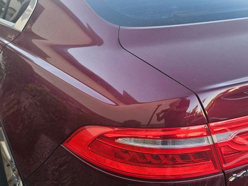 Used 2017 Jaguar XE Prestige image 6