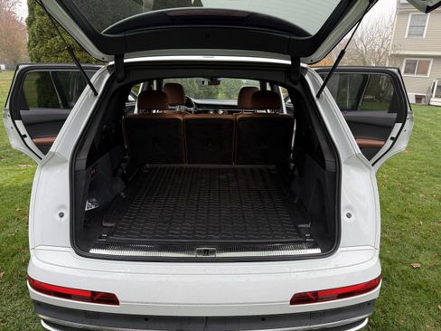 Used 2023 Audi Q7 3.0T Premium Plus image 6