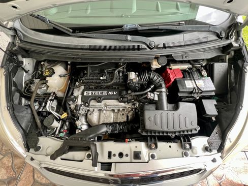 Used 2015 Chevrolet Spark LT FWD image 15