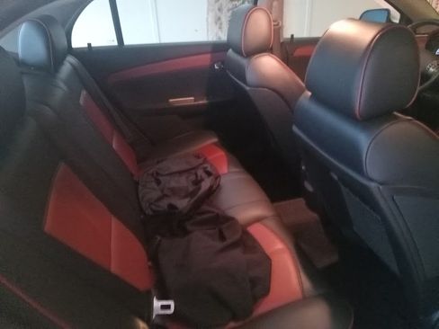 Used 2008 Chevrolet Malibu LTZ w/ Rear Power Package image 9