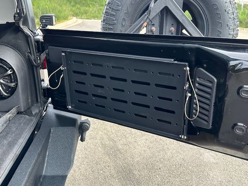 Used 2010 Jeep Wrangler Unlimited Sport image 14