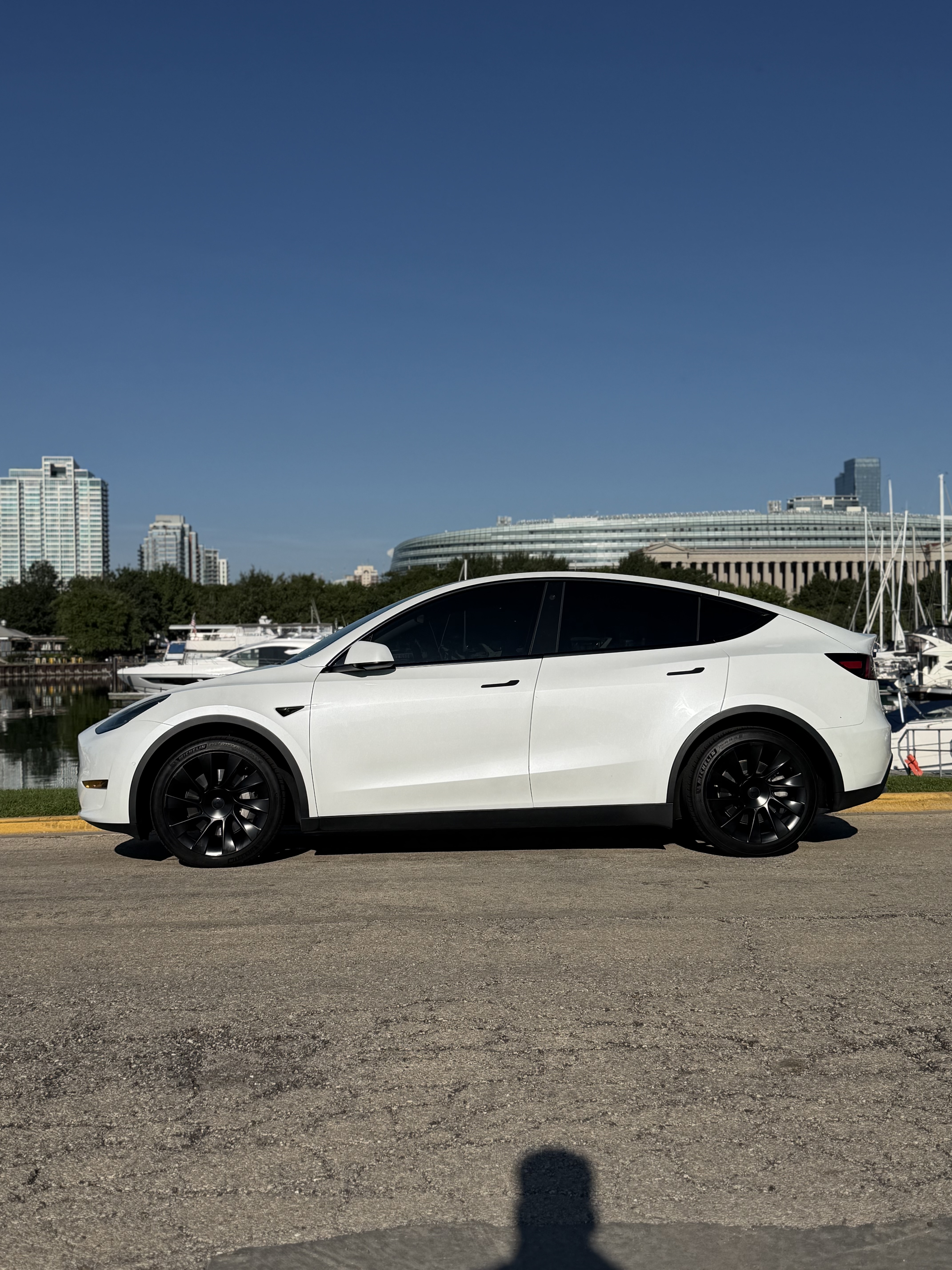 Used 2021 Tesla Model Y Long Range AWD/4WD image 15