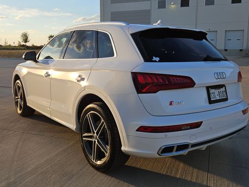 Used 2018 Audi SQ5 Prestige w/ Prestige Package image 8