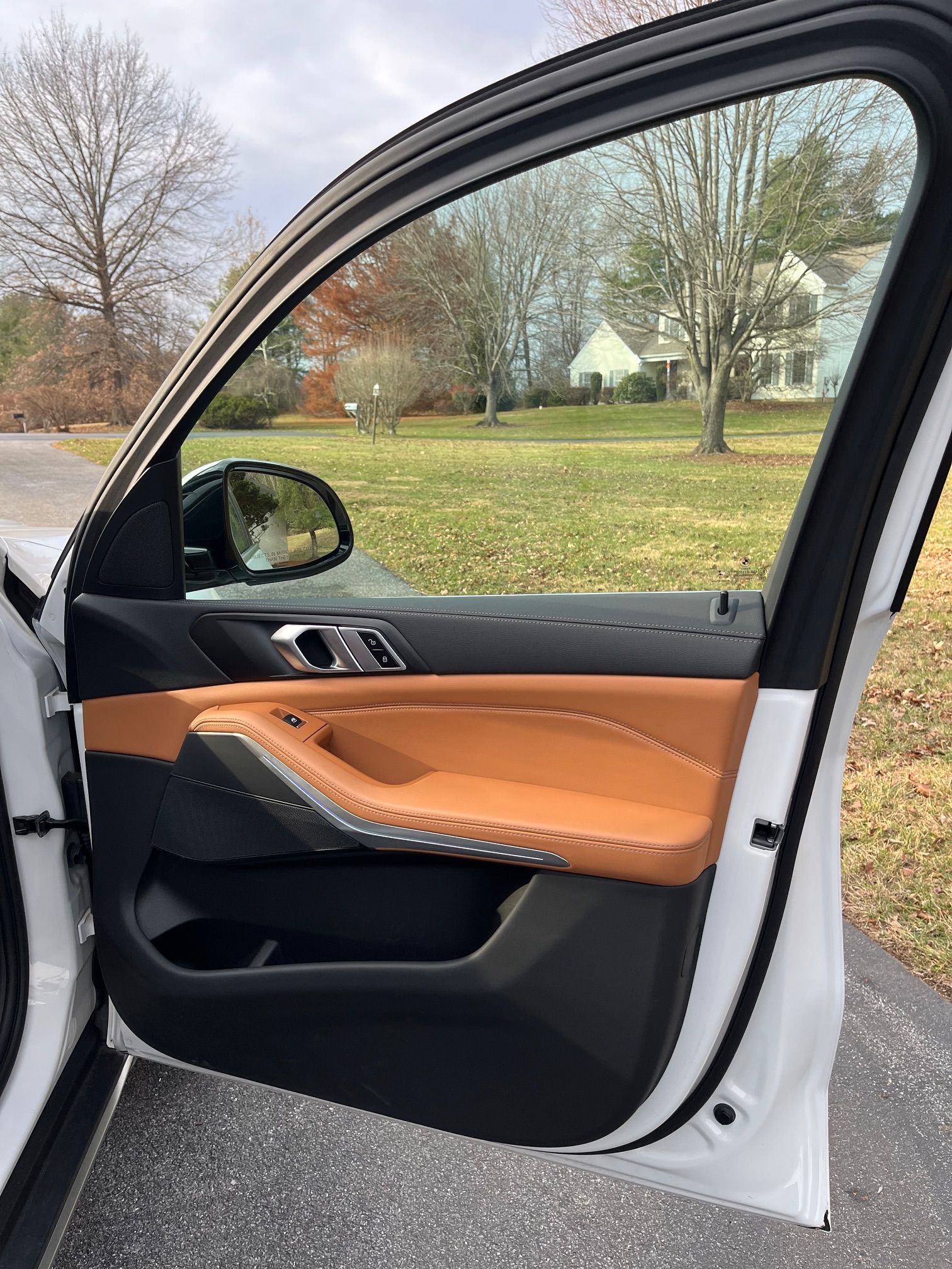 Used 2023 BMW X5 xDrive45e AWD/4WD image 16