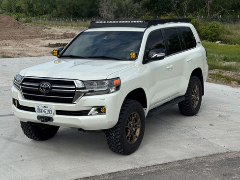 Used 2021 Toyota Land Cruiser Heritage Edition AWD/4WD image 1