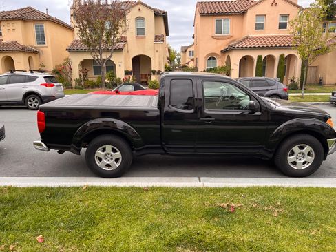 Used 2008 Nissan Frontier SE w/ SE Value Truck Pkg RWD image 18