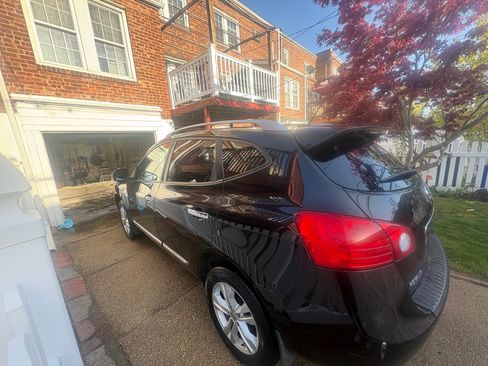 Used 2012 Nissan Rogue SV AWD/4WD image 6