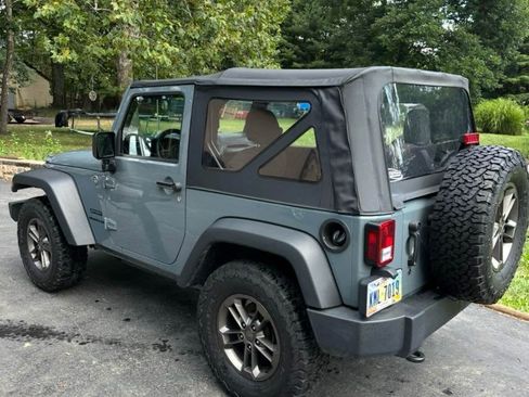 Used 2015 Jeep Wrangler Sport image 5