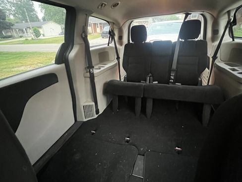 Used 2014 Dodge Grand Caravan SXT w/ Quick Order Package 29G SXT FWD image 6