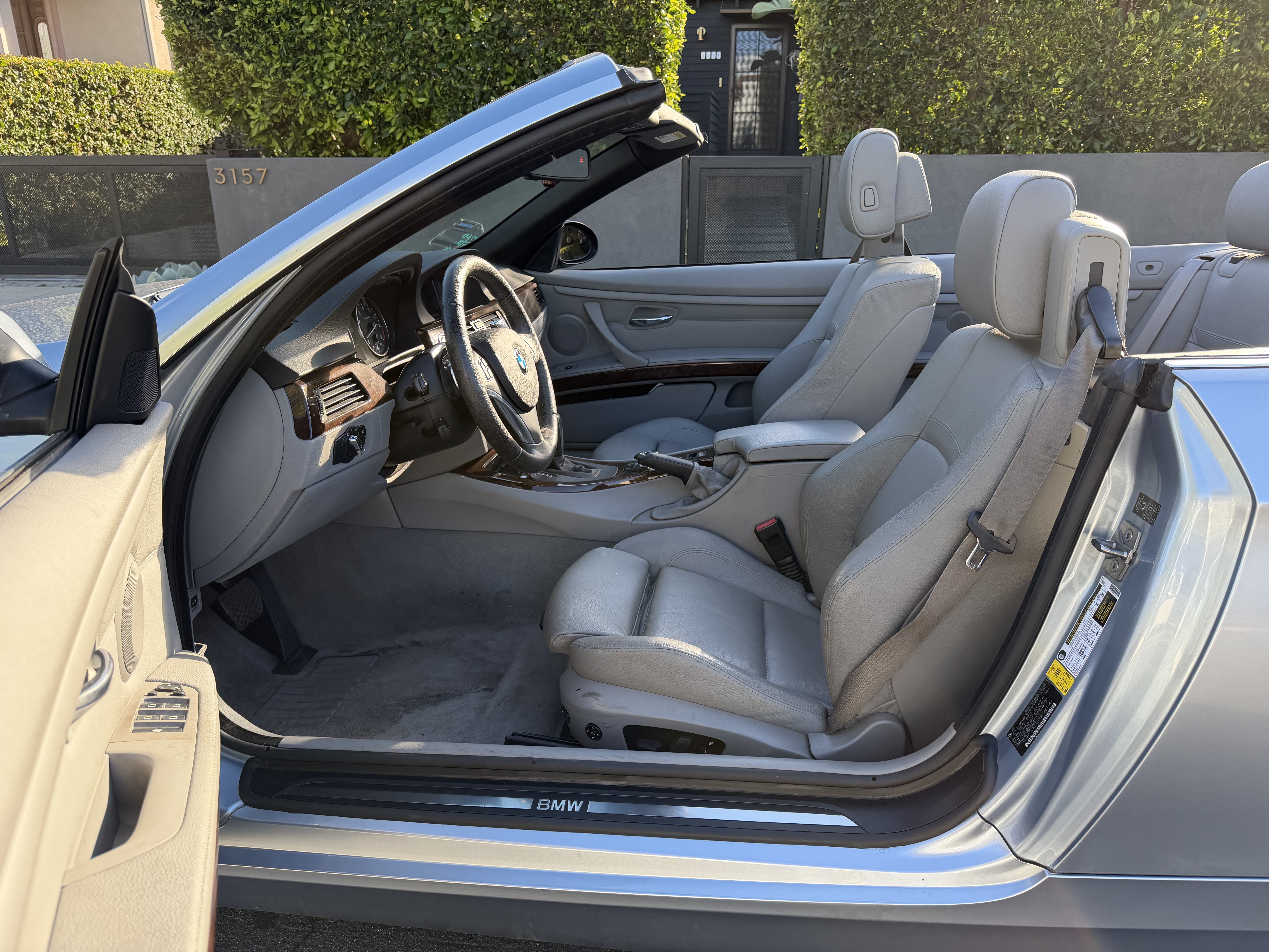 Used 2009 BMW 328i Convertible w/ Premium Pkg RWD image 25