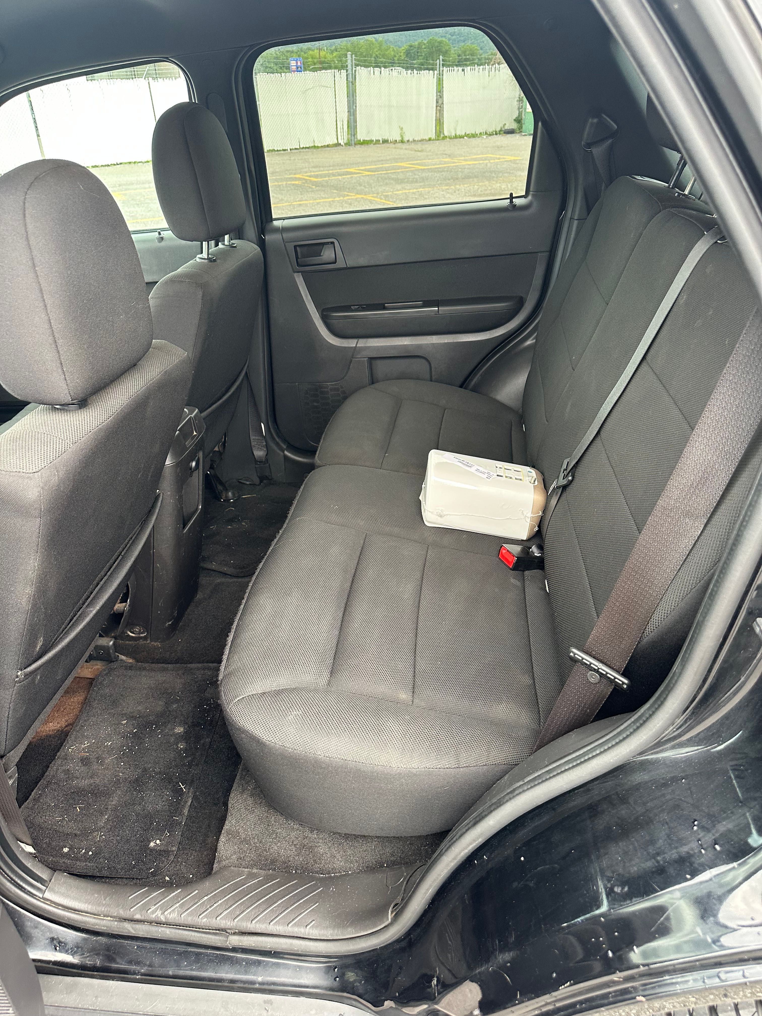 Used 2010 Ford Escape XLT AWD/4WD image 10