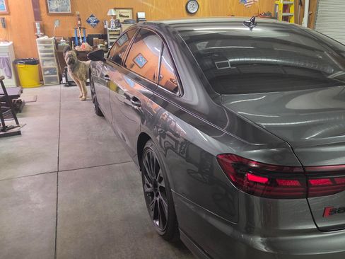 Used 2025 Audi S8 image 6