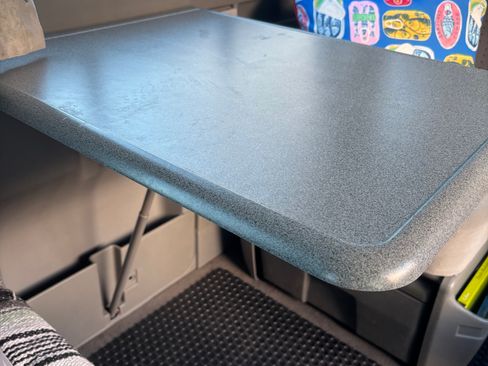 Used 2002 Volkswagen Eurovan MV image 9