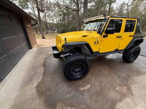 Used 2007 Jeep Wrangler Unlimited X AWD/4WD image 4