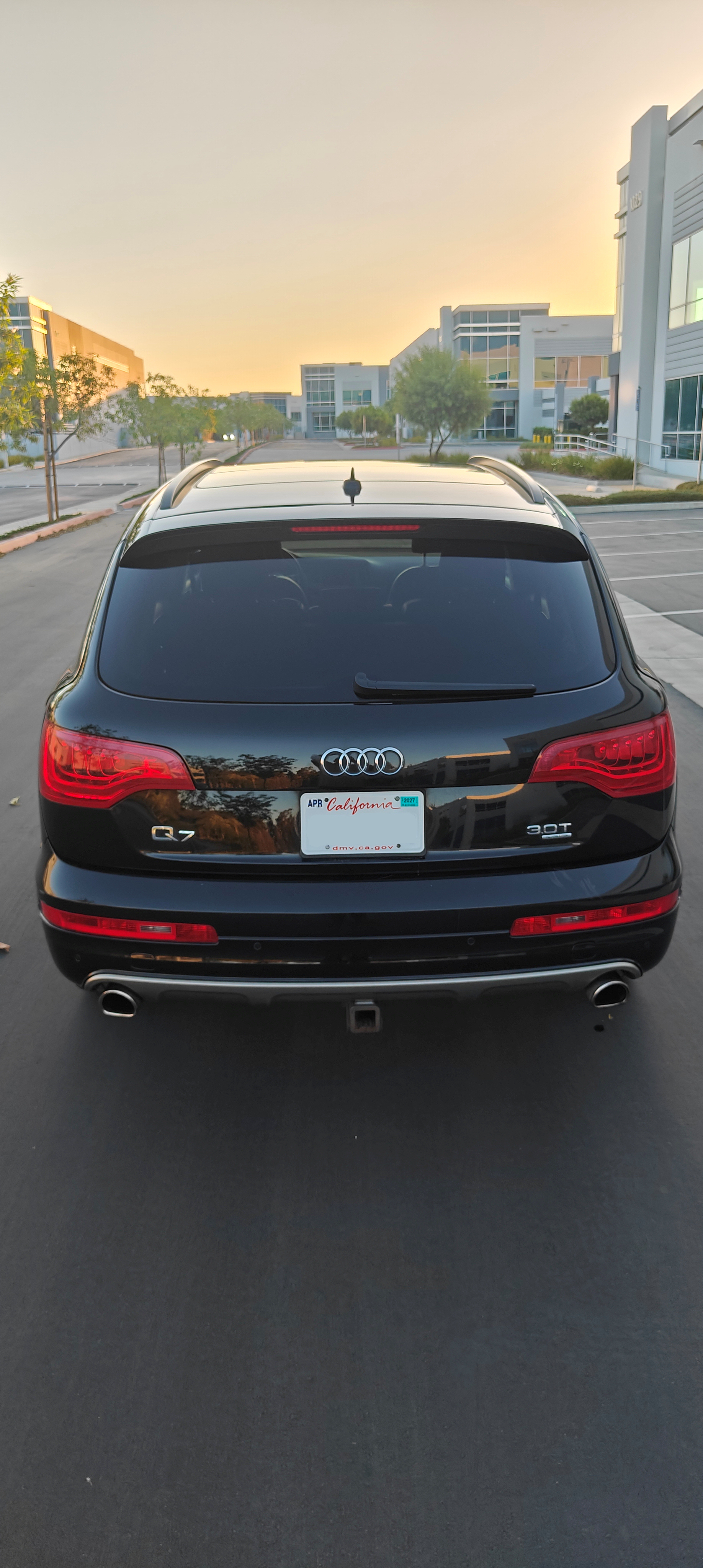 Used 2015 Audi Q7 3.0T Premium Plus w/ Premium Plus Package AWD/4WD image 9