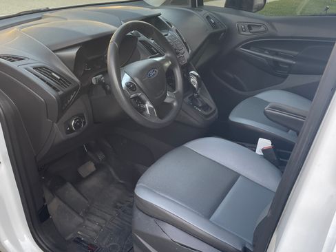 Used 2018 Ford Transit Connect XL image 9
