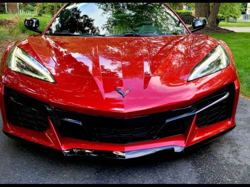 Used 2024 Chevrolet Corvette Z06 image 8