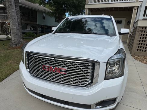 Used 2016 GMC Yukon Denali w/ Open Road Package AWD/4WD image 2