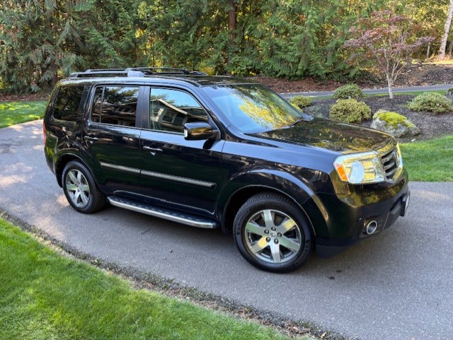 Used 2013 Honda Pilot Touring image 1