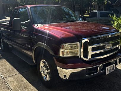 Used 2005 Ford F250 Lariat
