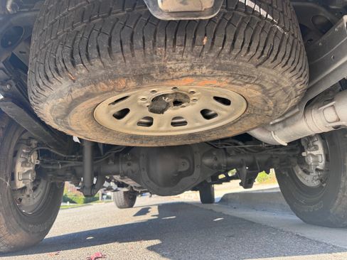 Used 2021 Chevrolet Silverado 2500 W/T image 17