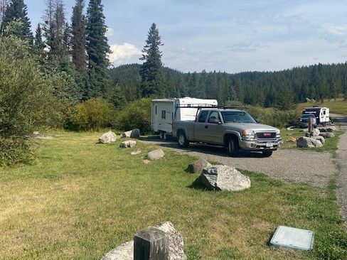 Used 2005 GMC Sierra 1500 SLT w/ Light Duty Power Package AWD/4WD image 13