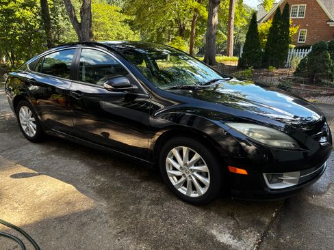 Used 2011 MAZDA MAZDA6 i Grand Touring w/ Technology Pkg FWD image 2