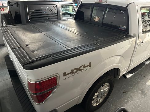 Used 2011 Ford F150 Lariat w/ Off Road Pkg image 5